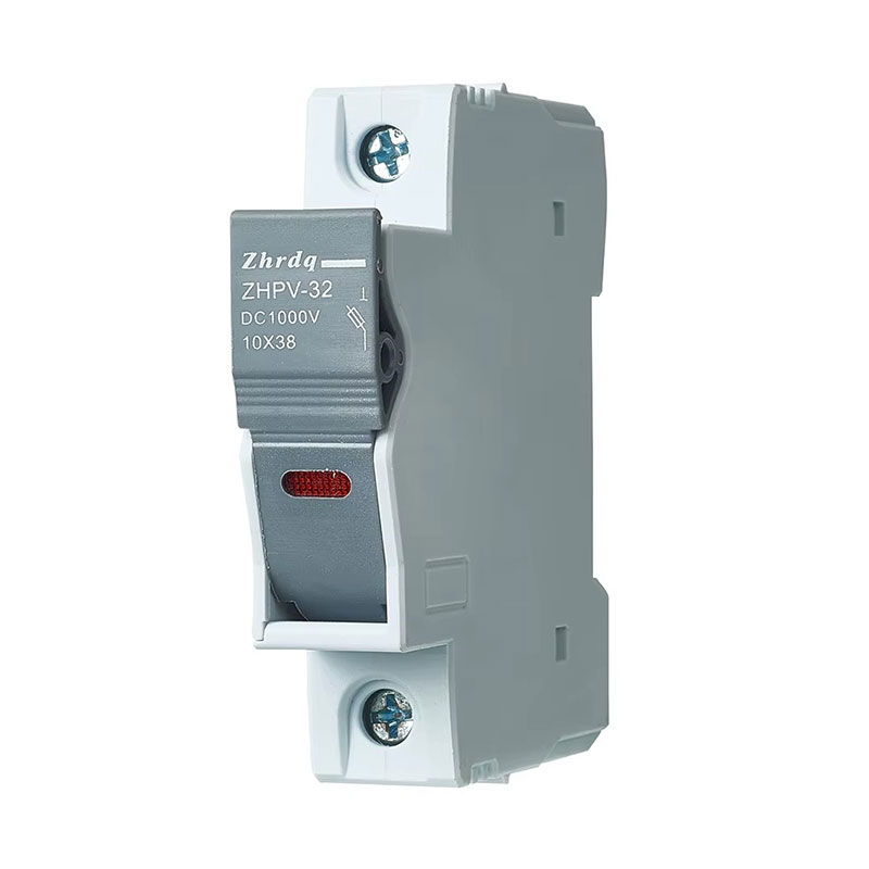 Kodėl 1000 VDC saulės PV saugiklių laikiklis yra svarbus patikimoms saulės energijos sistemoms?